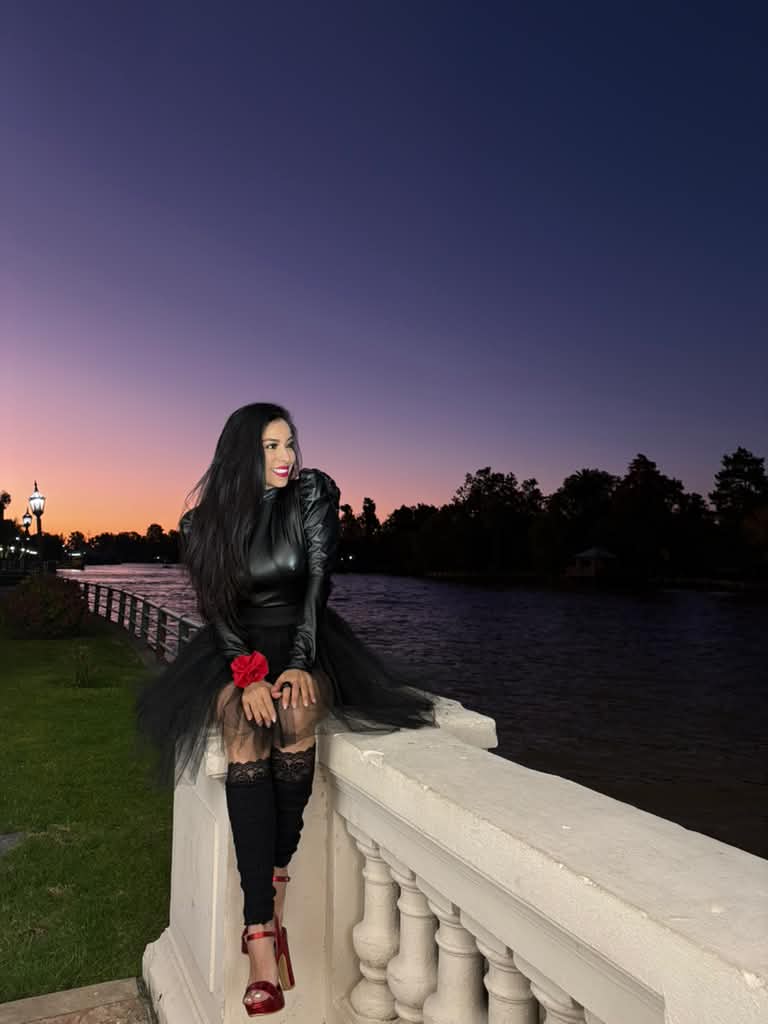 Karla Maldonado en sesión editorial 2